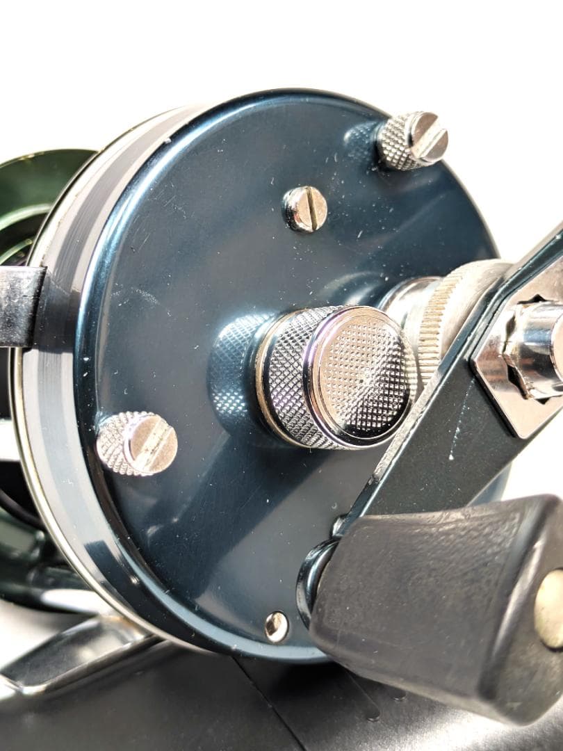 ジャンク品 ABU Ambassadeur5000D アブアンバサダー5000D