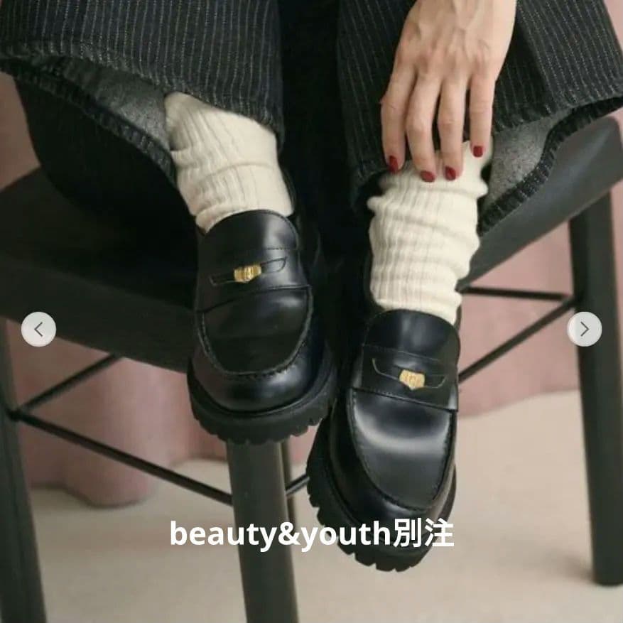 新品未使用カミナンド ローファー24.5〜25cm