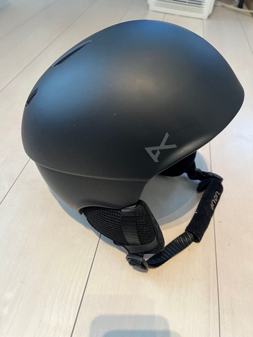 ムカ　Burton anon. マットブラック ヘルメット M