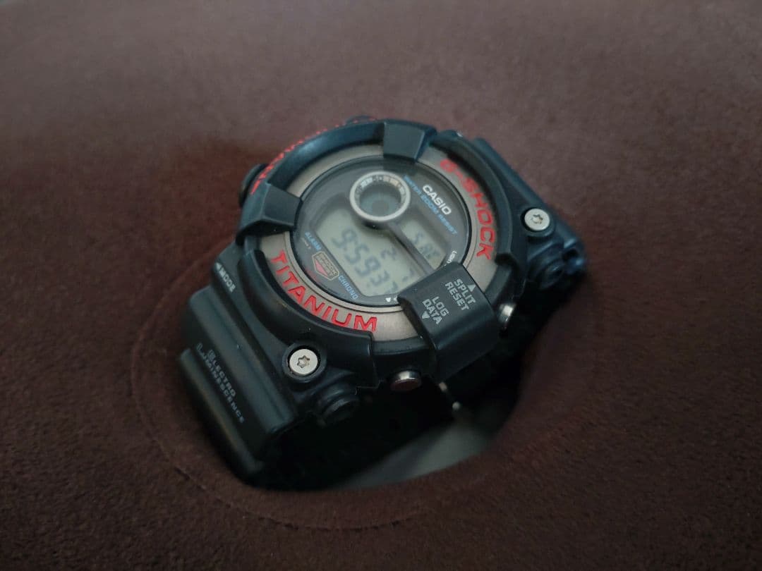 RY様　カシオ　G-SHOCK DW-8200-1A　フロッグマン　チタニウム