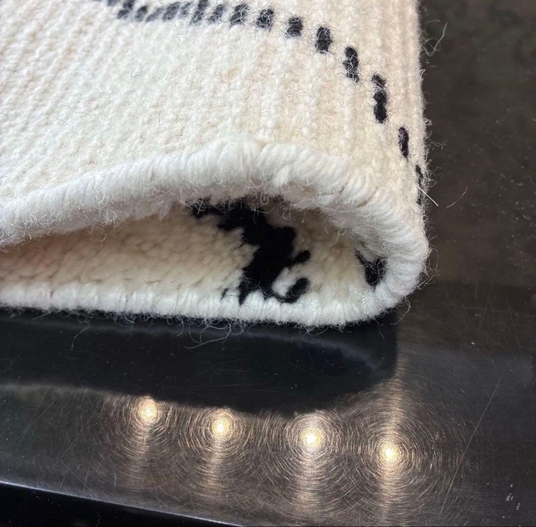 モロッコ ベニワレン ラグ 手織り絨毯 ダイヤ柄　70×120cm