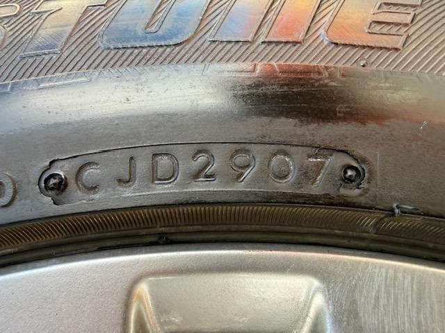 専用。E52 エルグランド 純正 スタッドレスセット 225/55R18