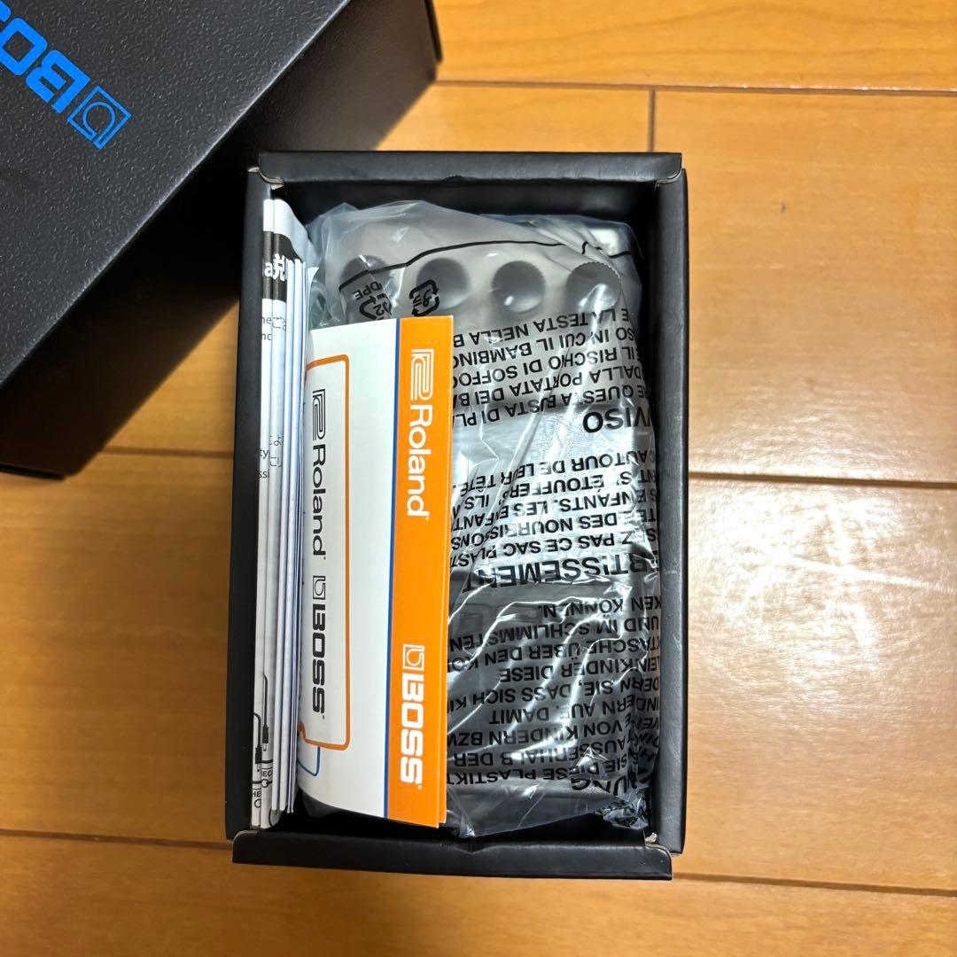 BOSS Reverb RV-6 リバーブ　エフェクター