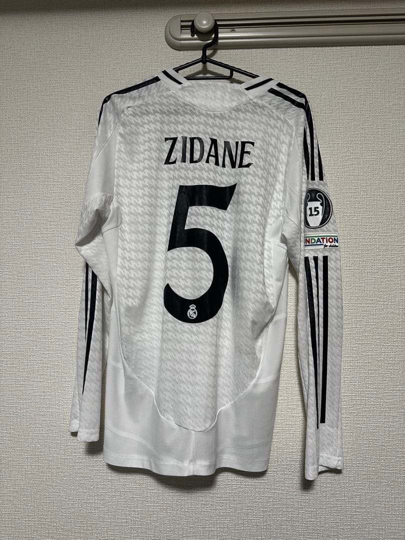 【現地購入】レアル・マドリード オーセンティックユニフォーム ジダンカスタマイズ