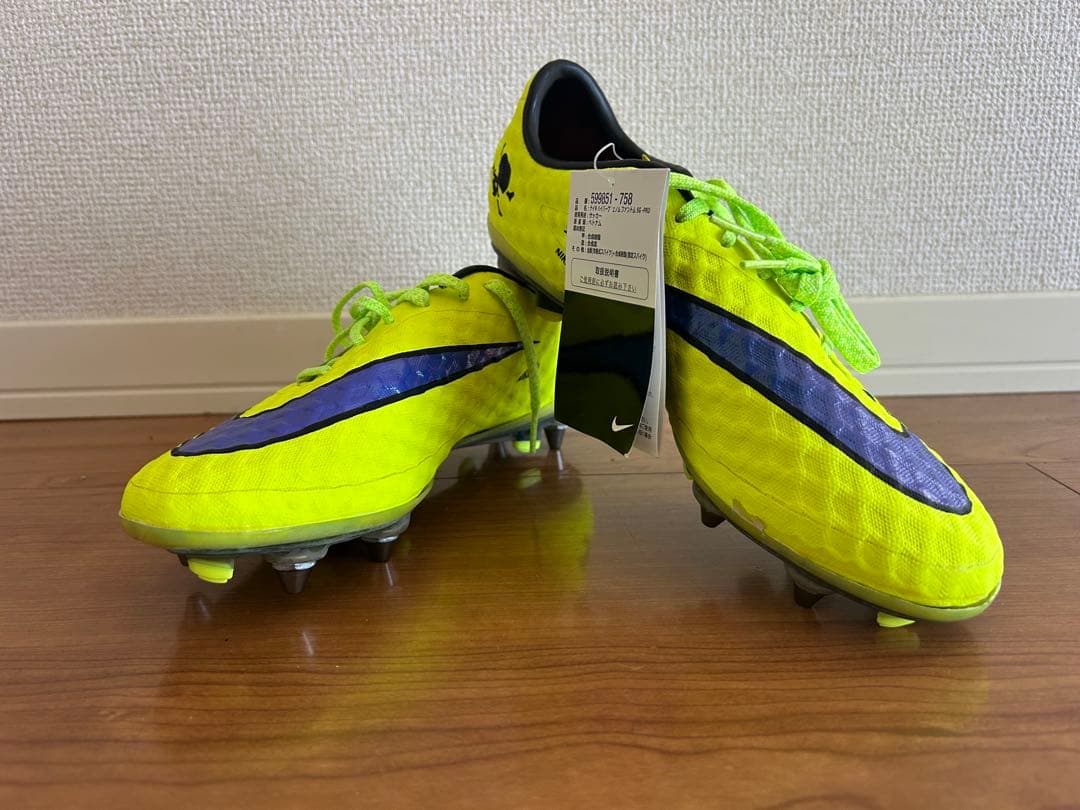Nike ハイパーヴェノム　ファントムSG-PROサッカースパイク 24.5cm