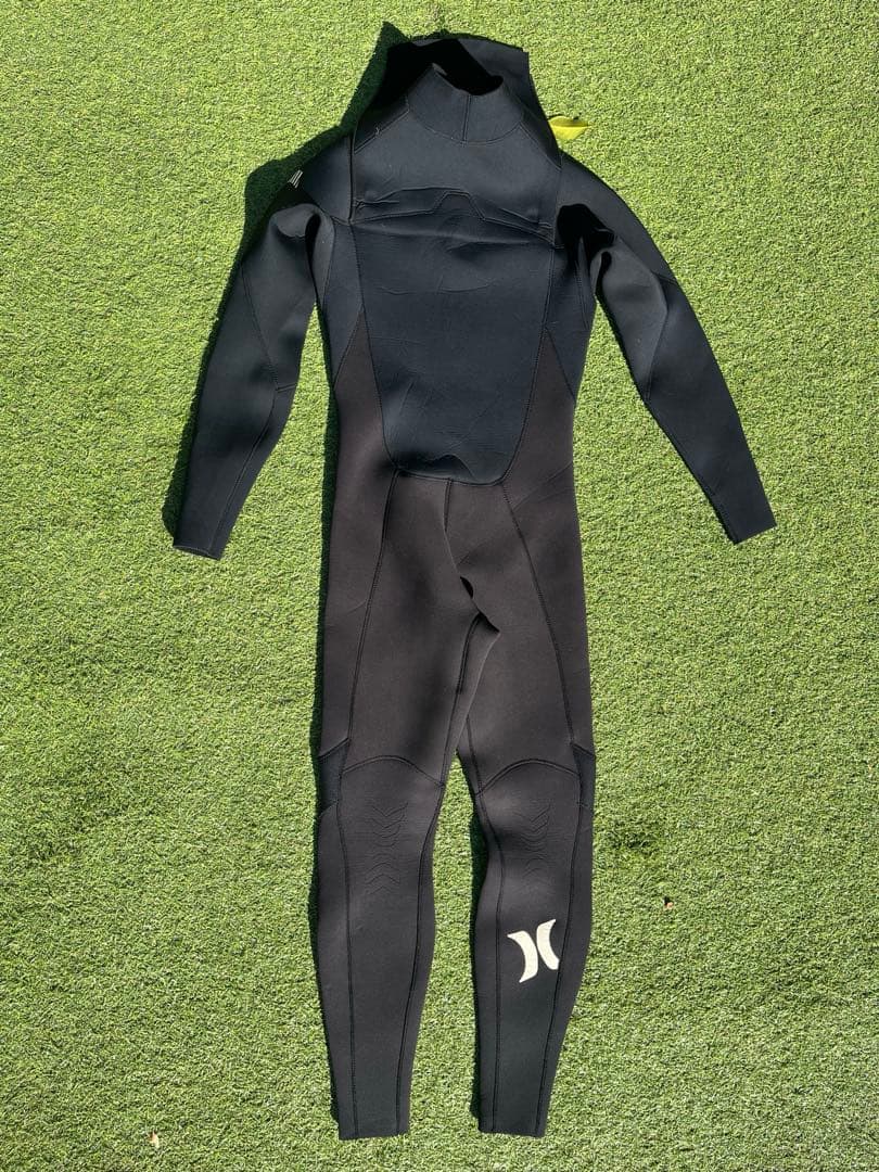 Hurley ハーレーウェットスーツジャーフル