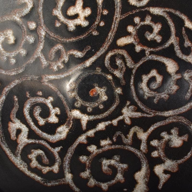 中国　黒釉　唐草文　天目茶碗　C　6518