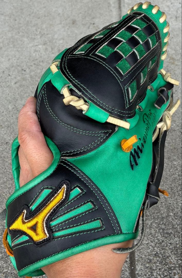 ミズノプロオーダー　軟式　内野手