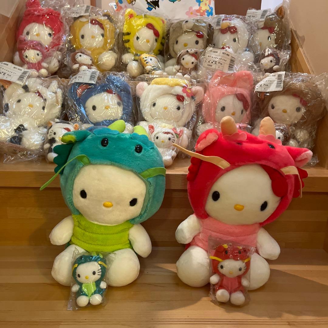 ハローキティ　12支ぬいぐるみ　2000年