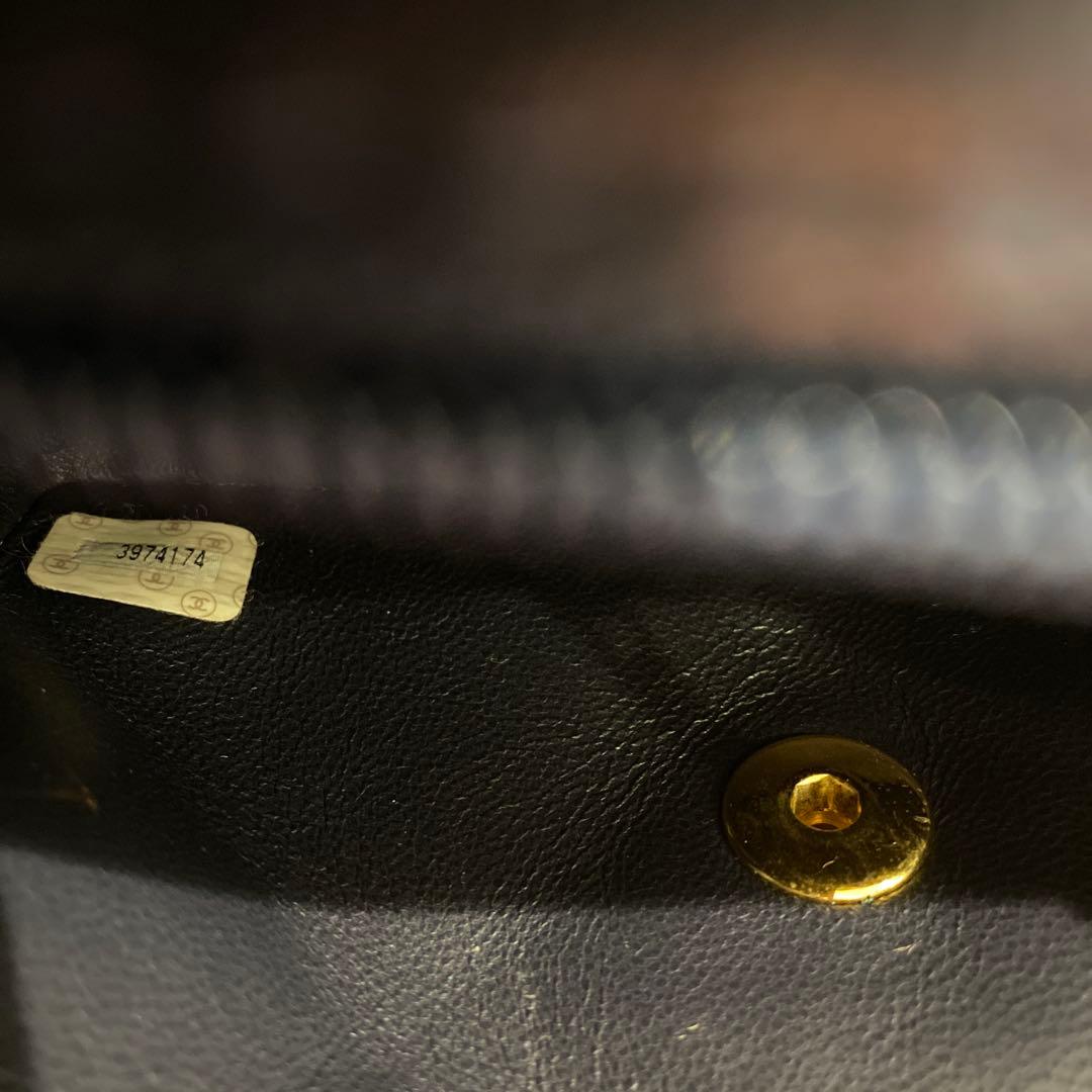 CHANEL レア品　マトラッセ　バック　クラッチバックネイビー