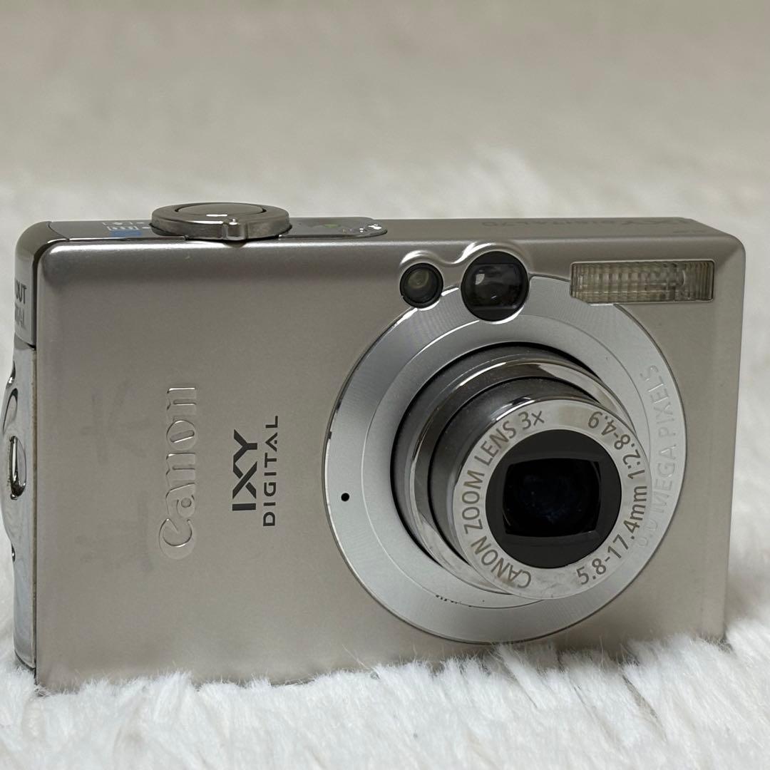 Canon カメラ　IXY 70 PC1193 充電器　コンデジ　動作品