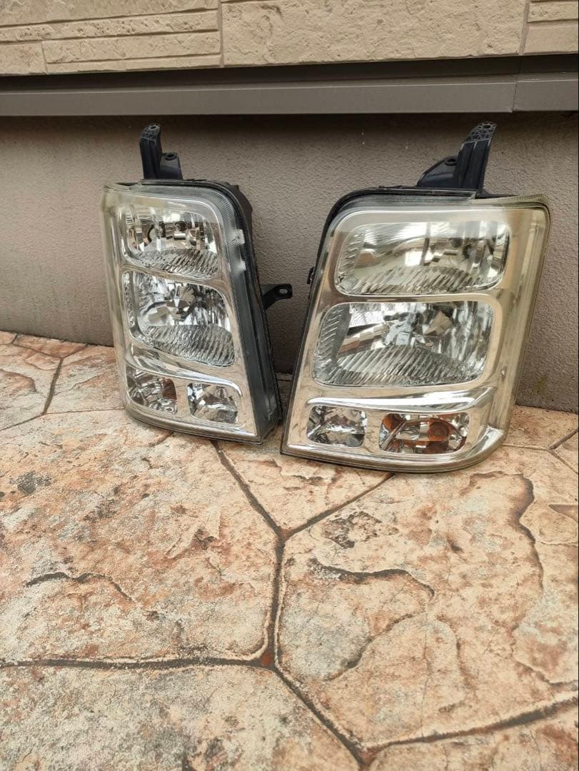 エブリィワゴンDA64wHIDヘッドライトユニット左右セット