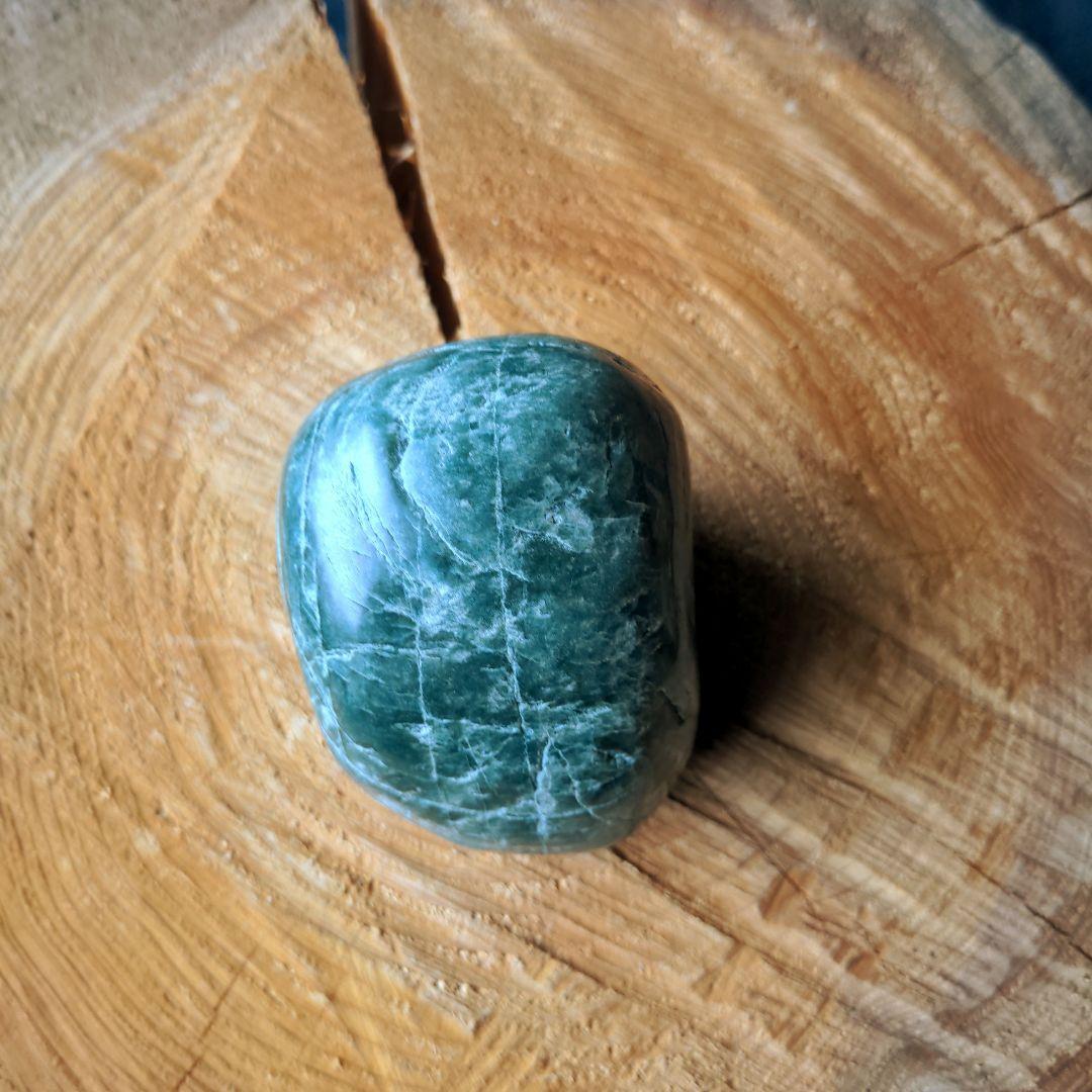 【糸魚川翡翠】15