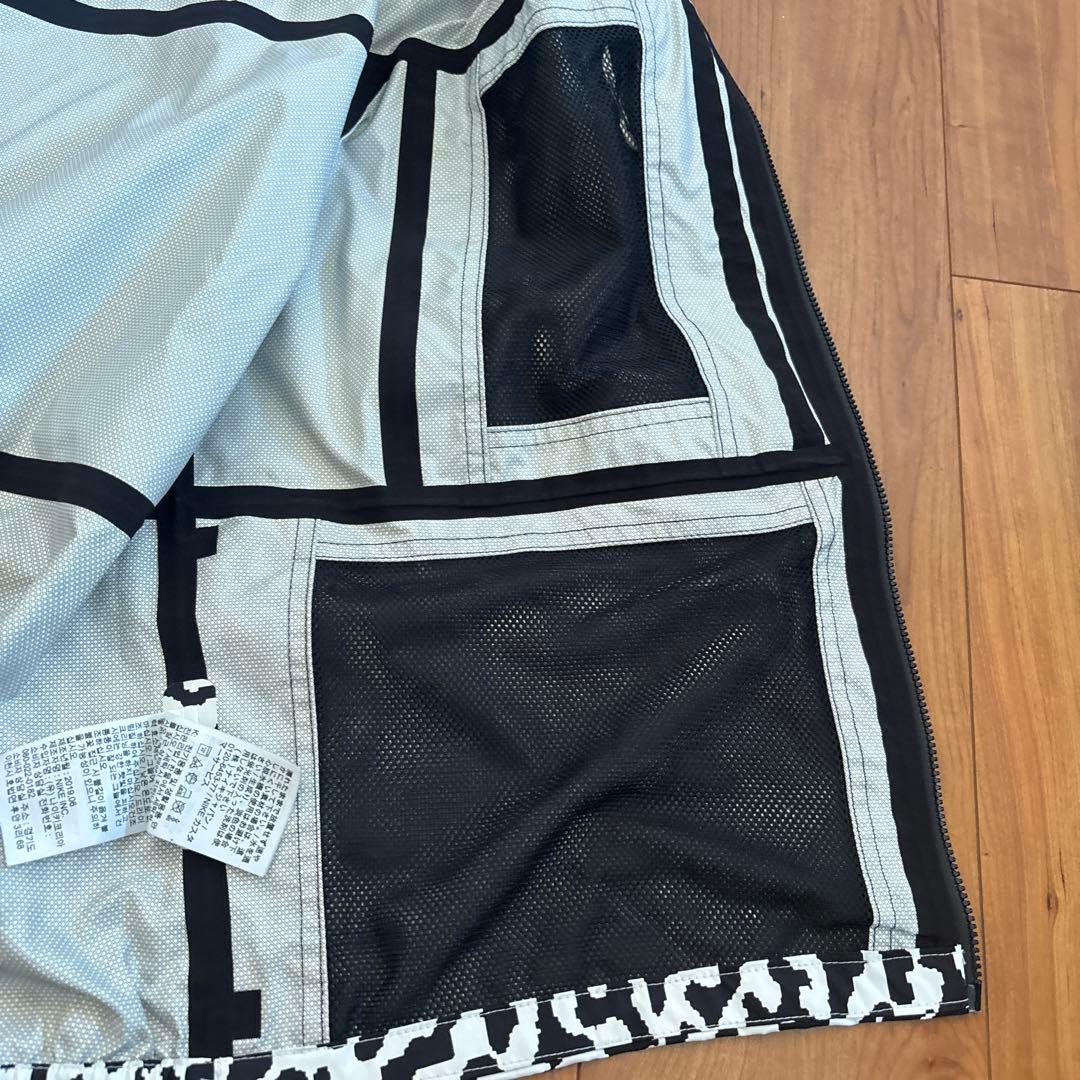 NIKE ACG : パッカブル レインジャケット 黒/白系 ゼブラ柄　Lサイズ