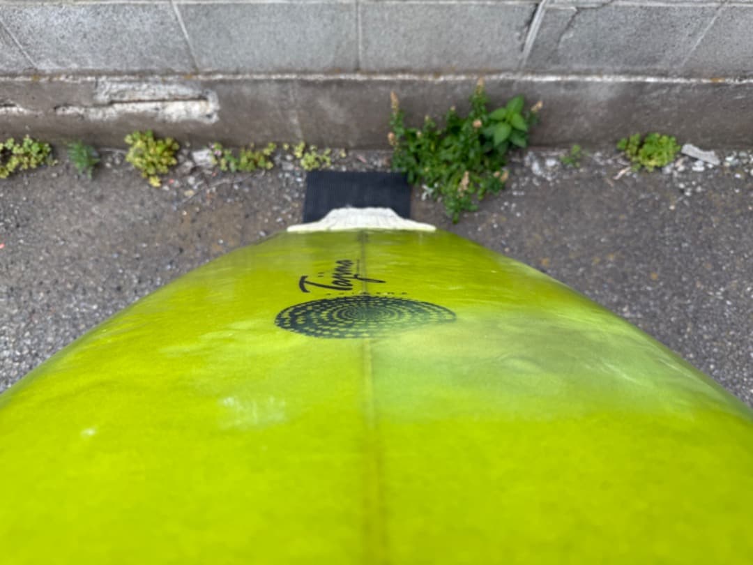 【にんじん】ジャスティスサーフボード HAWKEYモデル