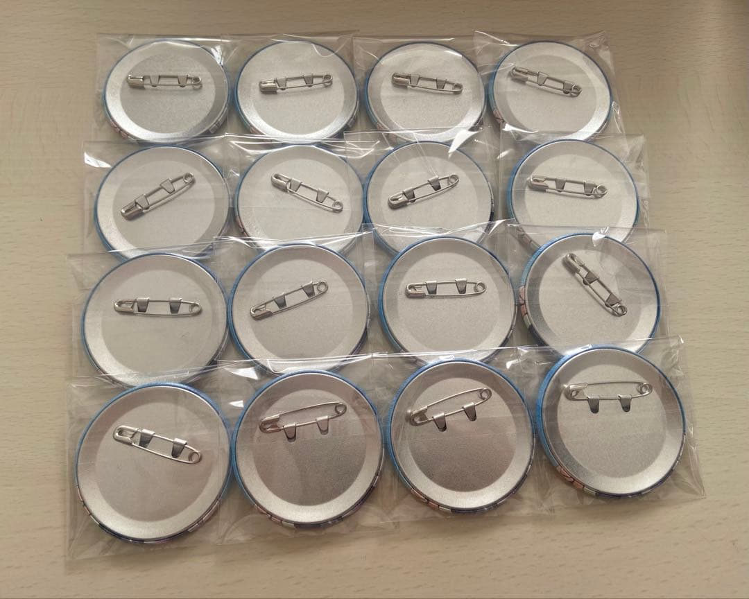 18TRIP エイトリ 叢雲添 タワレコ 缶バッジ 16個