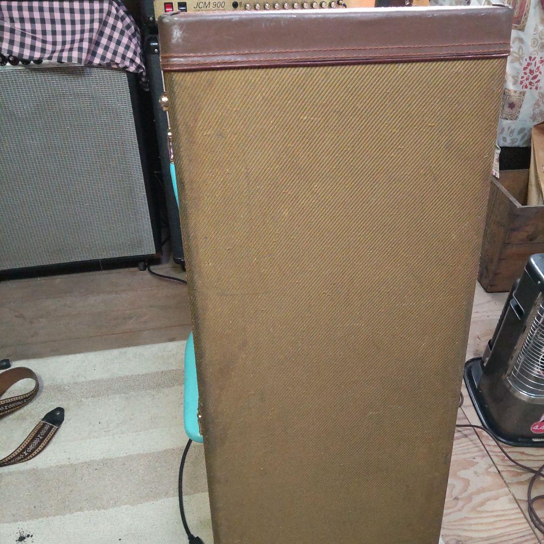 momose モモセのストラトタイプのギター