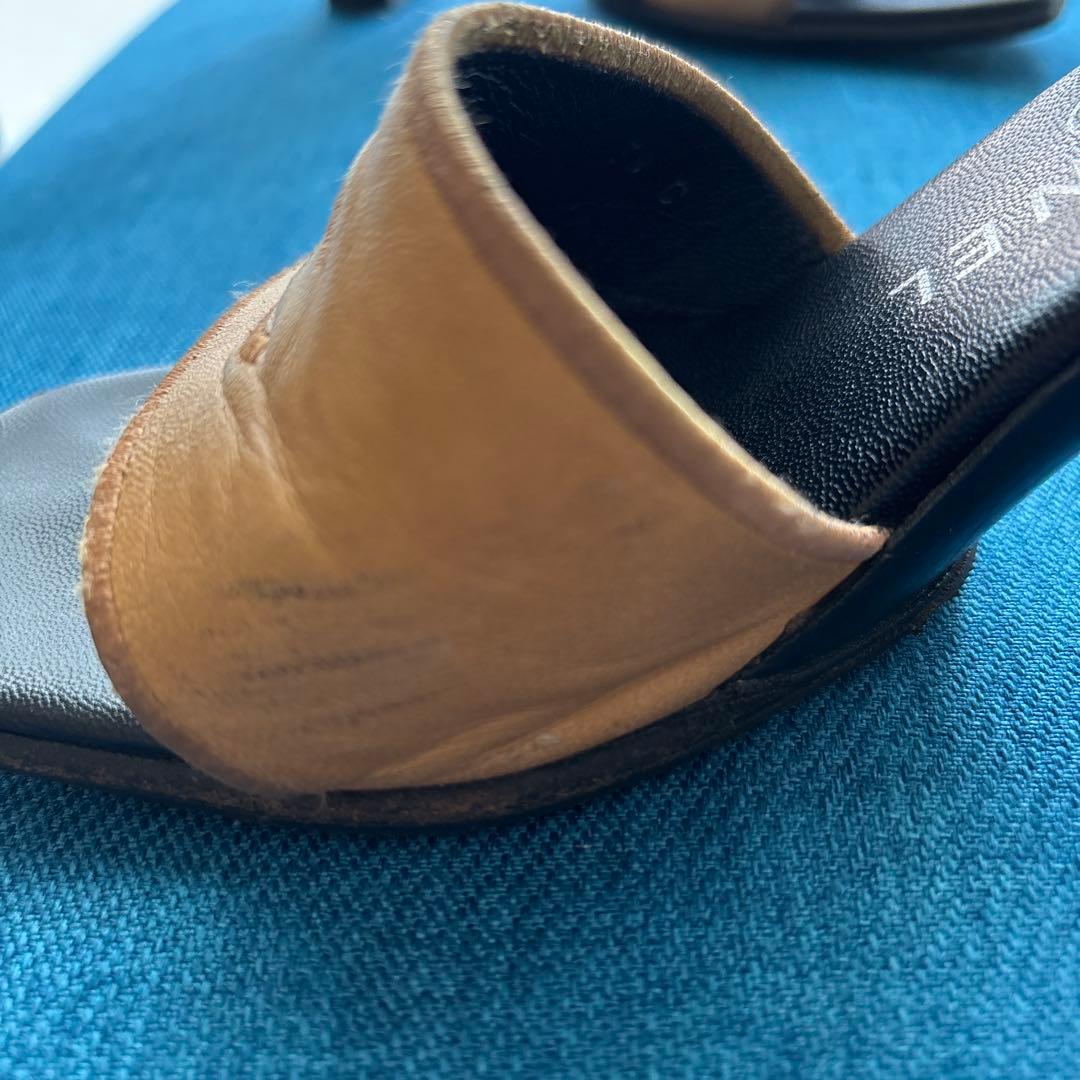 CHANEL ベージュ ブラック ミュール