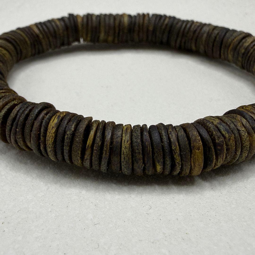 R023 全沈水極上緑油ガロ 沈香 原木 香木 高級品 重さ 8.4g