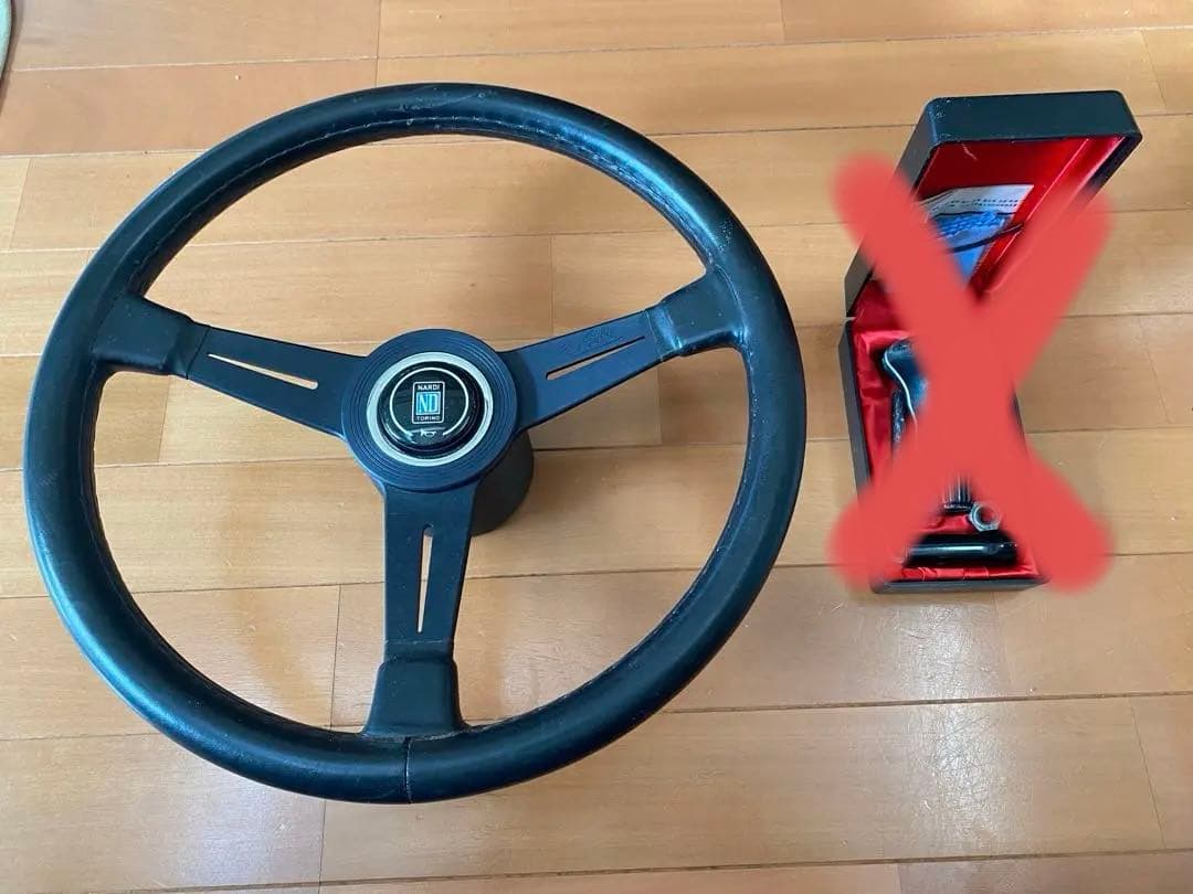 Nardi ND Torino ステアリング ブラック