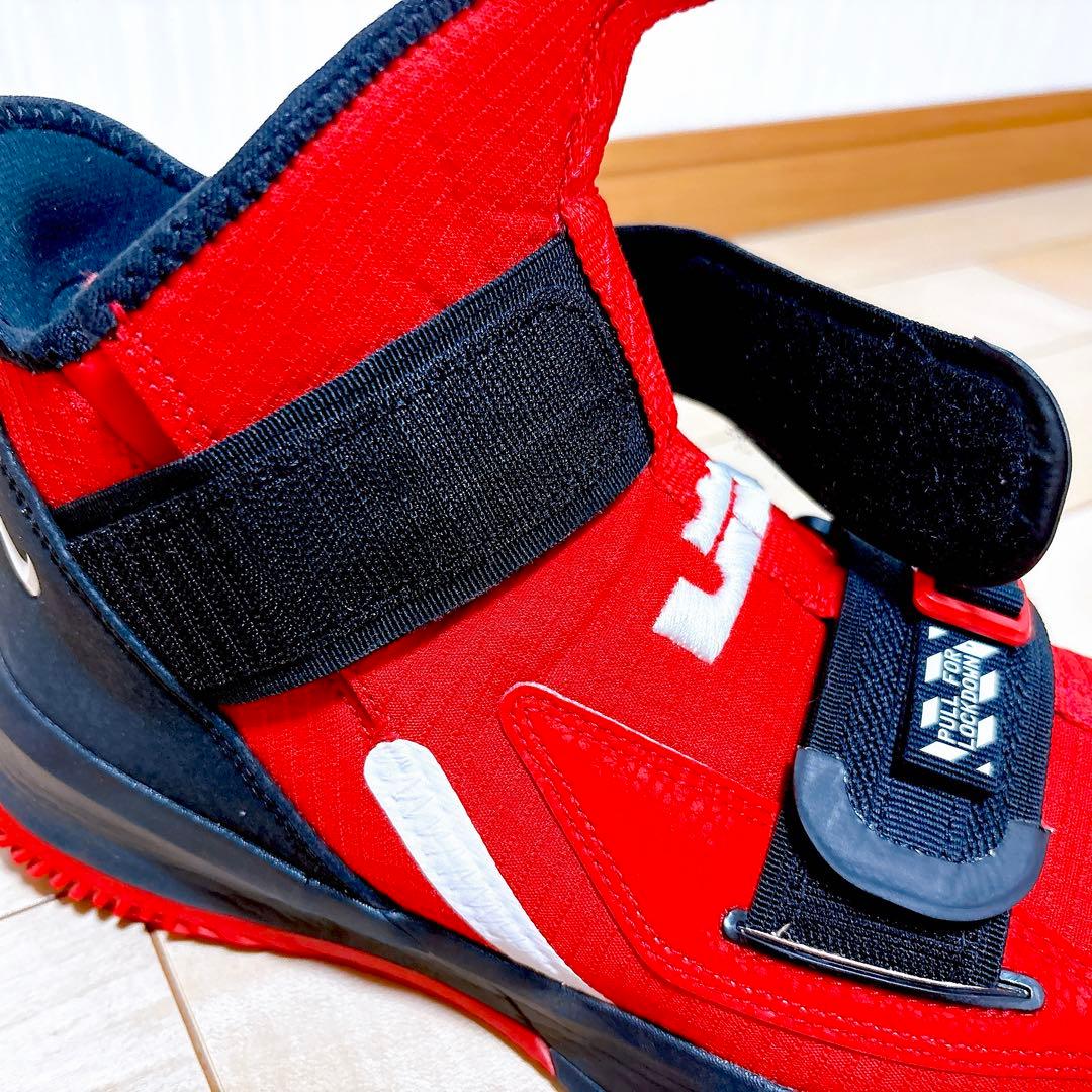 送料込み/匿名配送◎ NIKE 27㎝ バスケットシューズ