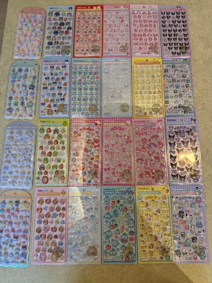 サンリオ第二弾　ボンボンドロップシール　サンリオミニ　たまごっち正規品
