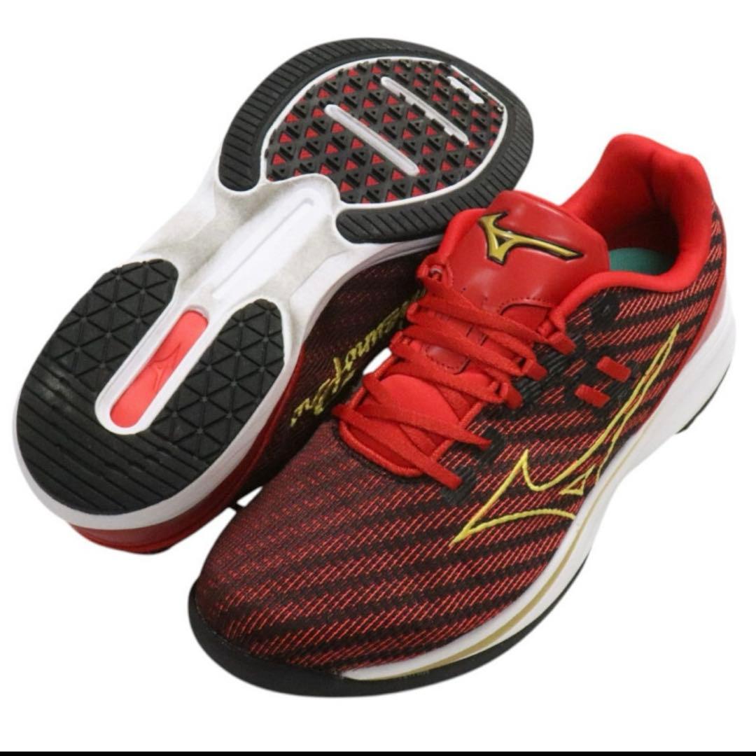 【新品・未使用品】ミズノプロ　トレーニングシューズ レッド×ゴールド 28cm