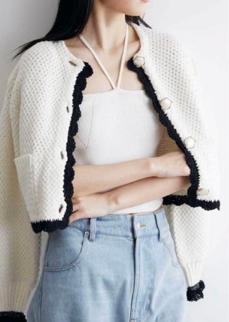 新品コエル♡バイカラーフリルカーディガン