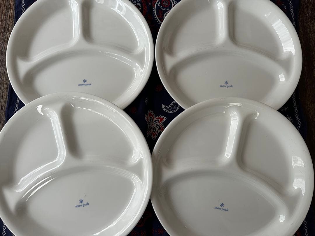  peak 3つ仕切り皿 4枚セット