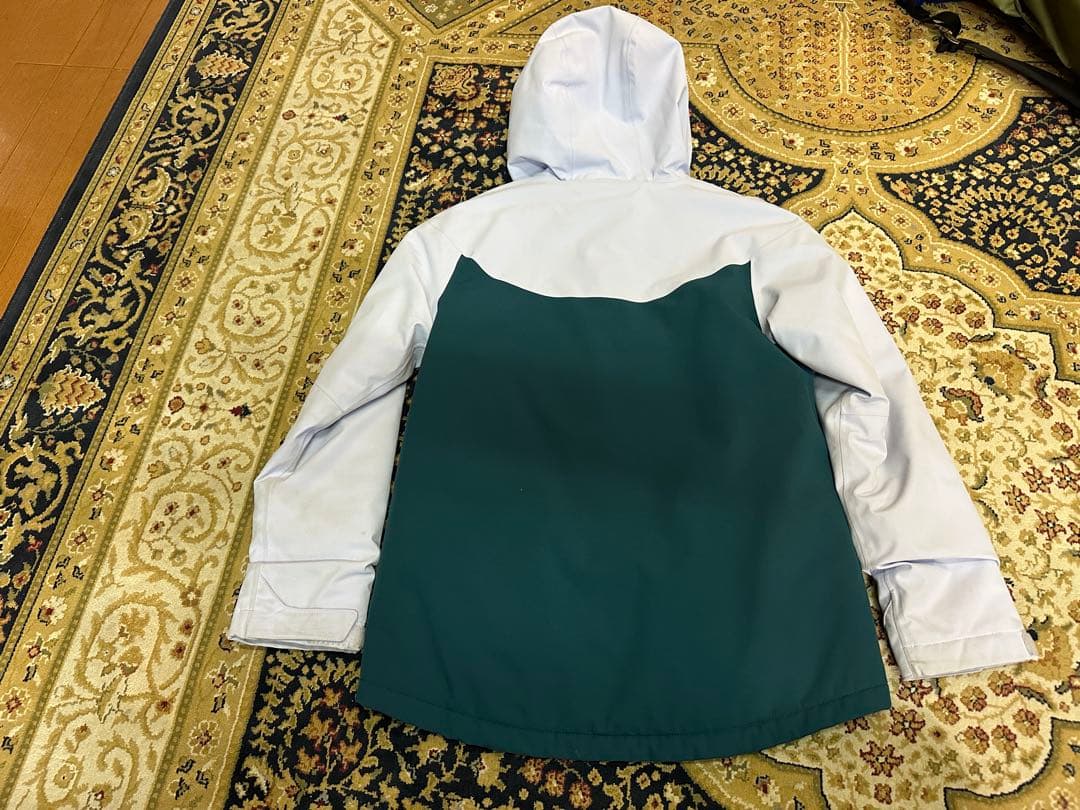 Patagonia 子ども用スキーウェアセット