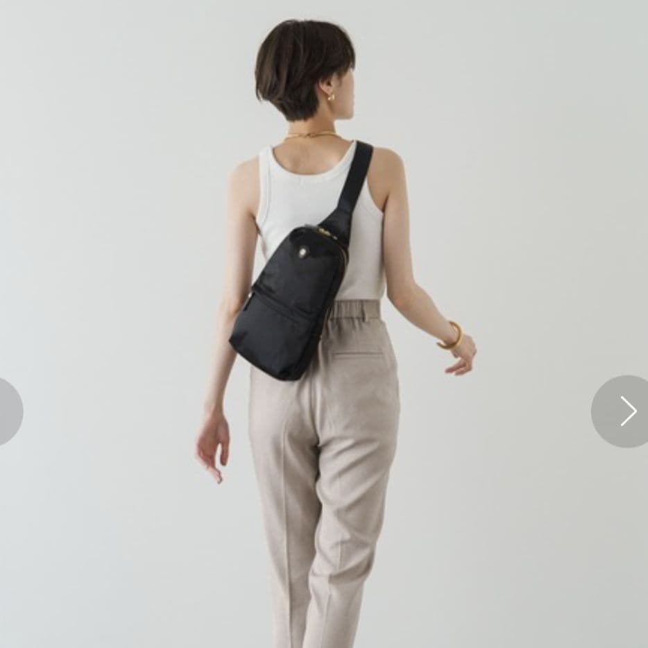 美品✨️russetラシット　ボディバッグ　ショルダーバッグ　ブラック　日本製