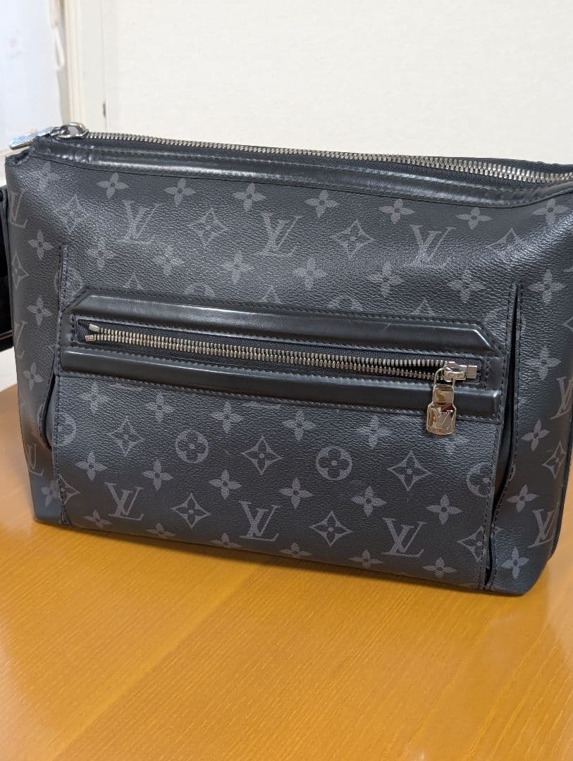 極美品ルイヴィトン LOUIS VUITTON モノグラムショルダーバッグ