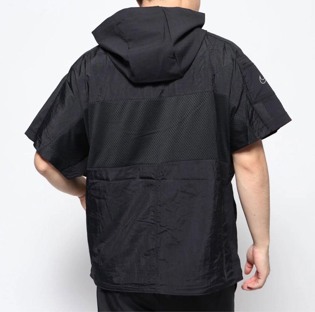 【完売品・新品】　NIKE ウェアセット　XL フーディ半袖　ハーフパンツ