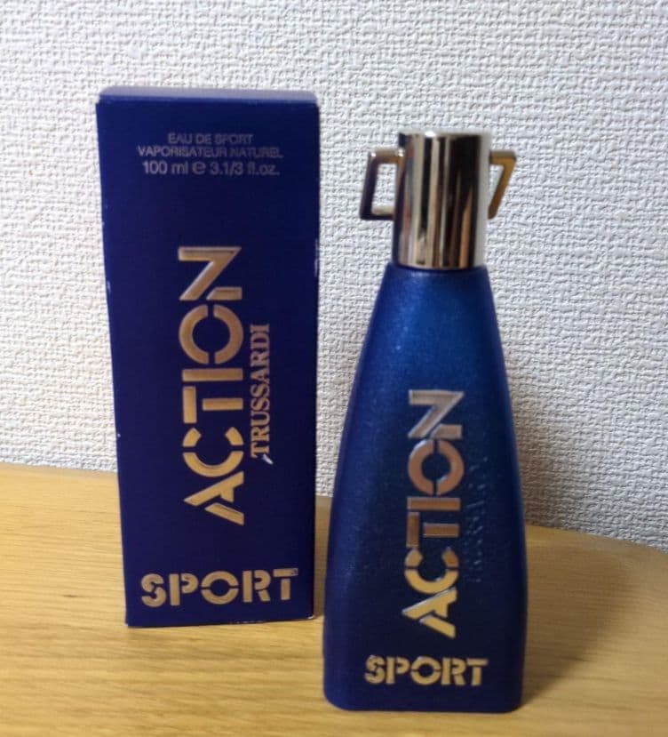 Trussardi ACTION SPORT EDT 100ml　廃盤香水