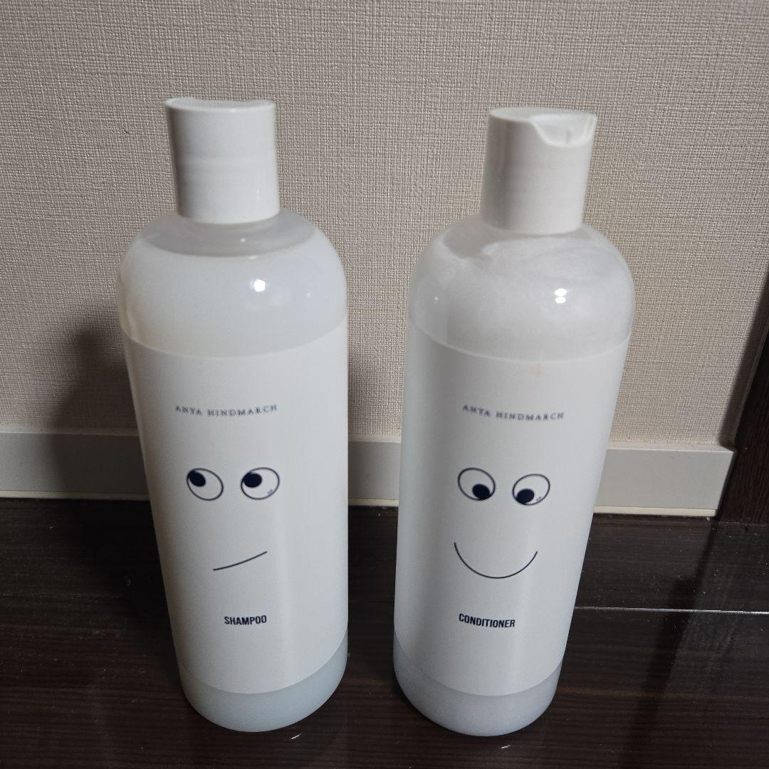 アニヤハインドマーチx Boots シャンプー コンディショナーセット