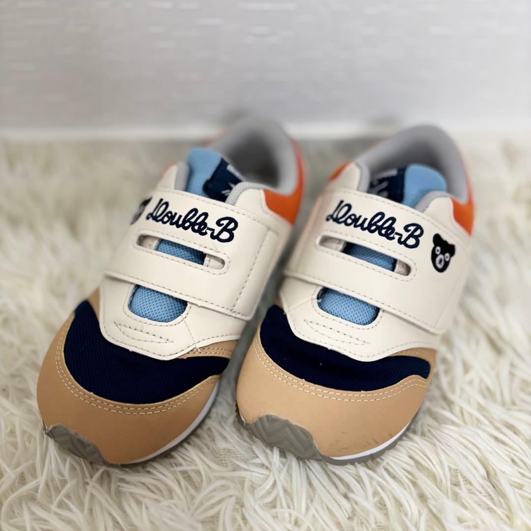 新品未使用　室内試着のみミキハウス　ダブルビー　ミズノコラボ　18.5