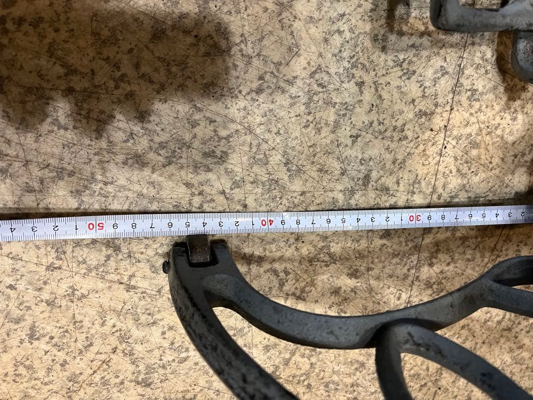 トロルの足跡です 網目ミシン脚、 ミシン脚、シグナルミシンの脚