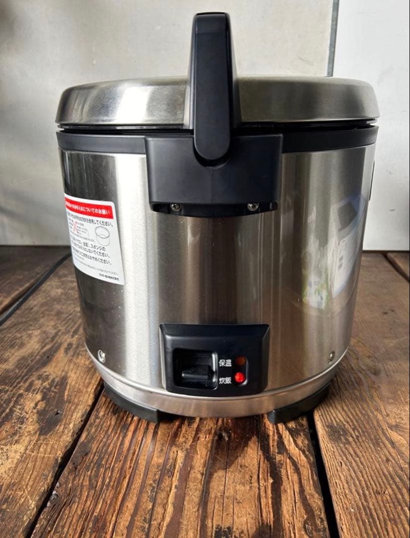 ✴︎ささ✴︎23年製　業務用2升炊き　タイガー炊飯ジャー JNO-A361