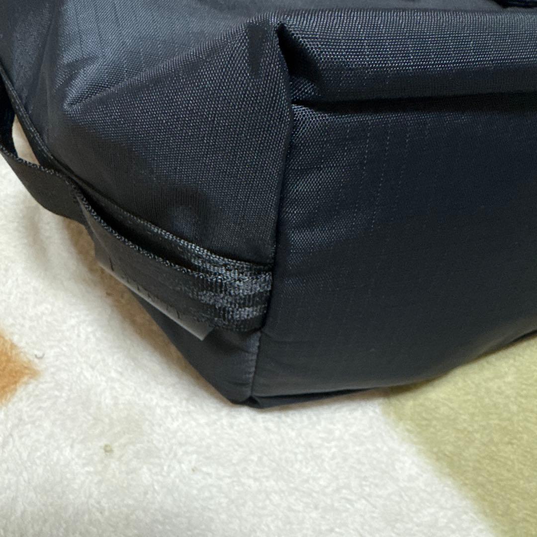 アルパカ　Alpaka Flow Satchel 4L ブラック　美品