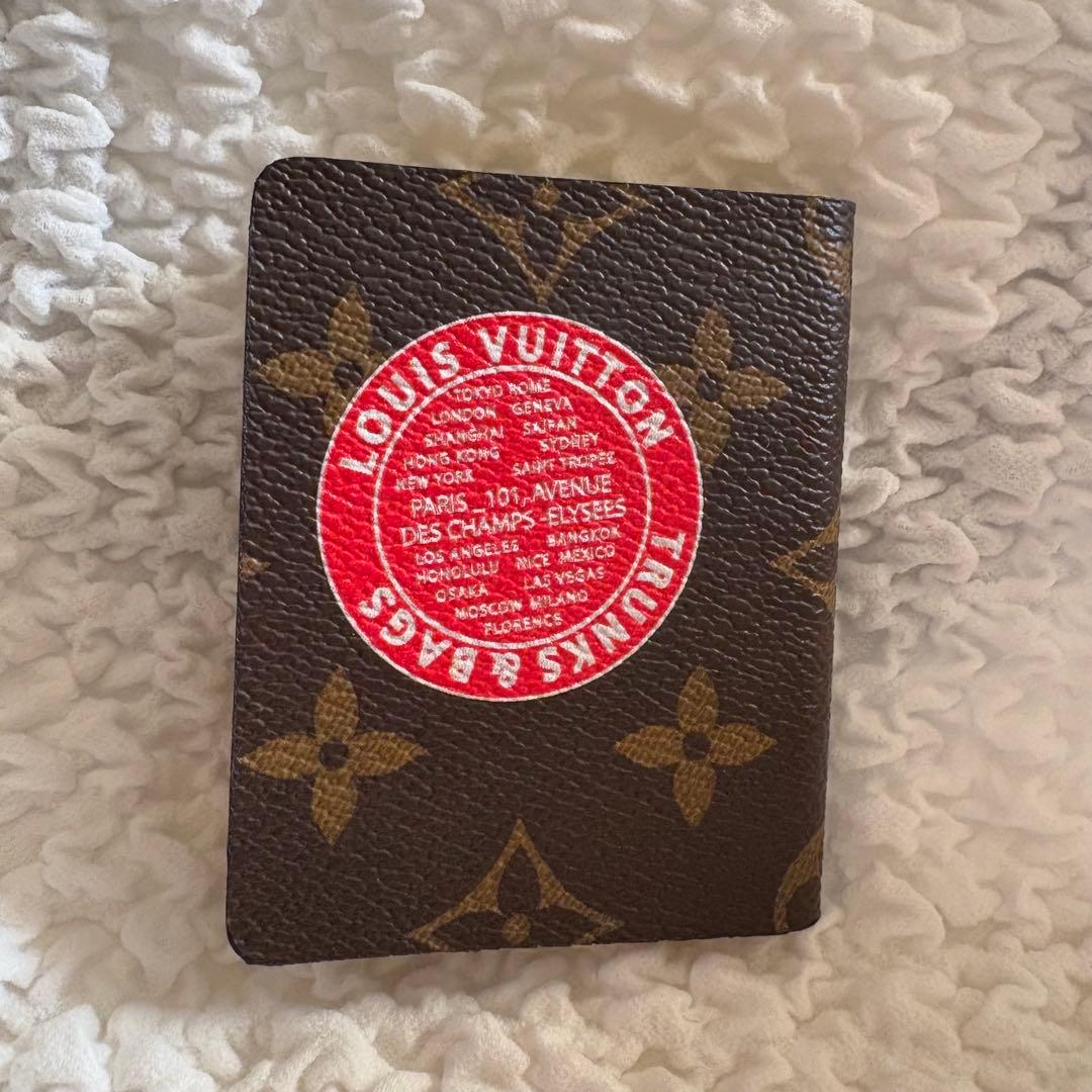 LOUIS VUITTON メモ帳