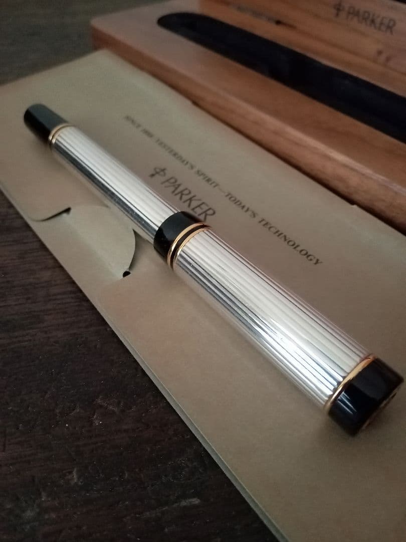 パーカー 万年筆 デュオフォールド スターリングシルバー ペン先 18金