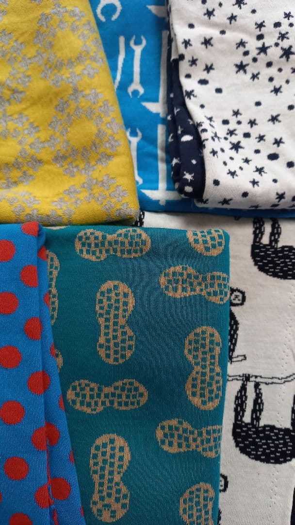 ハンドメイド　マフォン