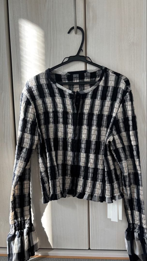 最終値下げCLANE SHIRRING DESIGN BLOUSE サンプル品