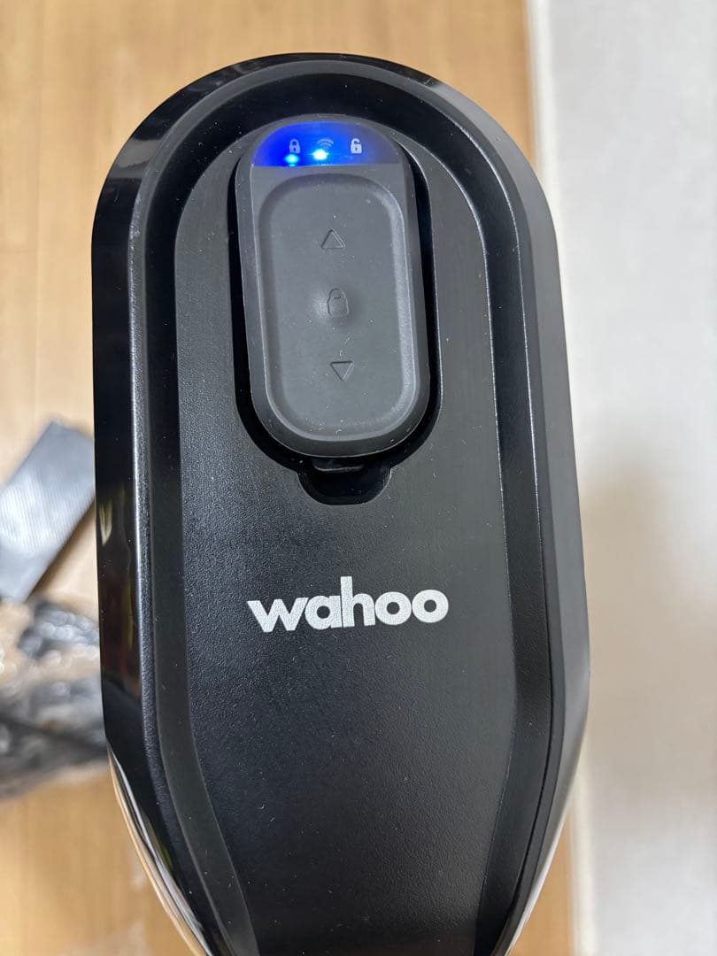 Wahoo KICKR CLIMB 勾配シミュレーター