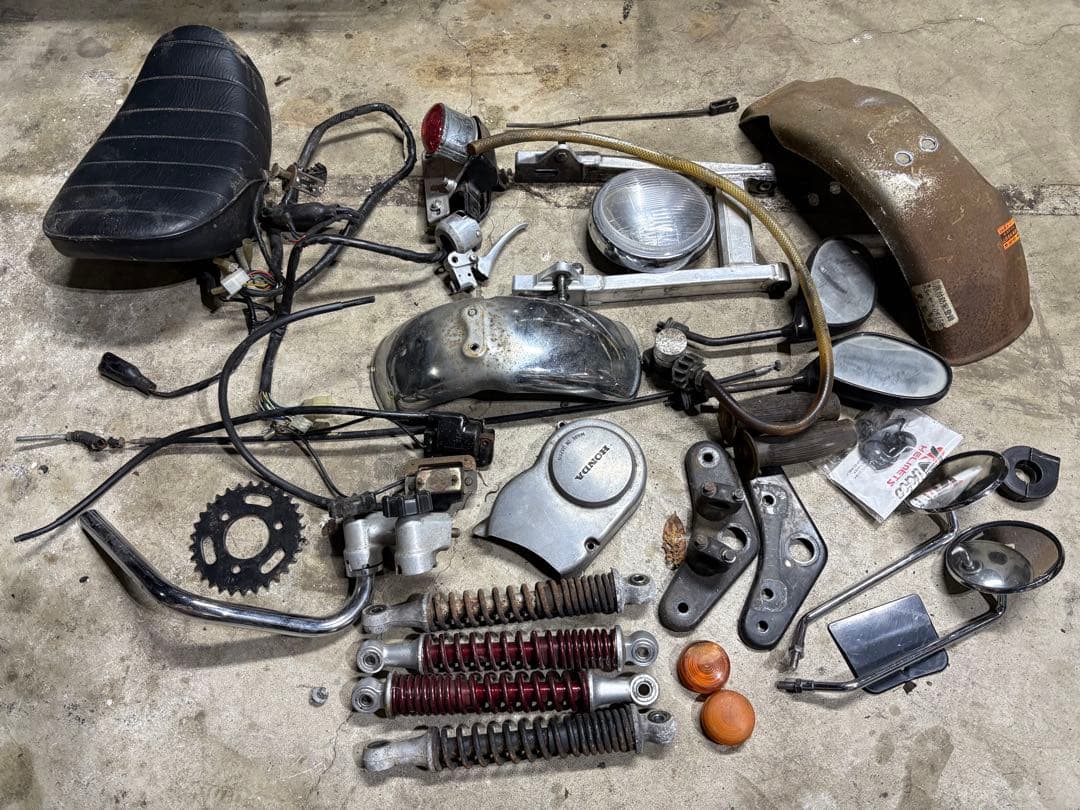 ホンダ　モンキー　ゴリラ　パーツまとめ売り　純正　4ミニ　ジャンク　z50j
