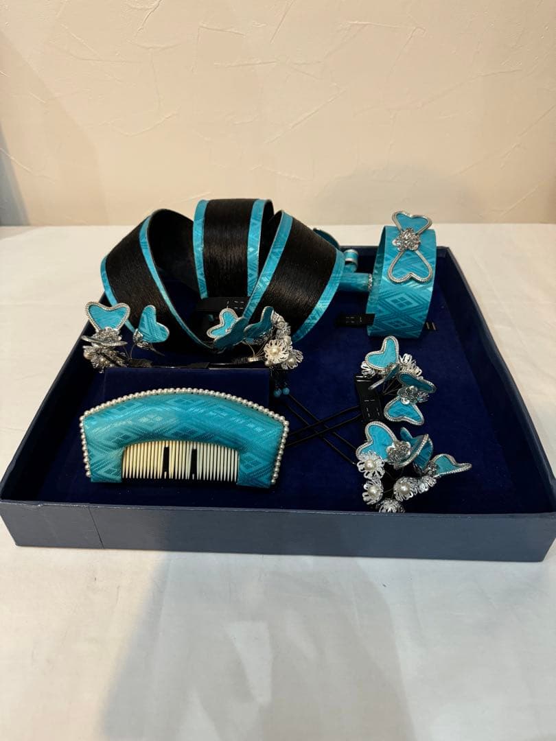 ダイゴロ　花嫁かつら・かんざし4点セット　専用ケース付き