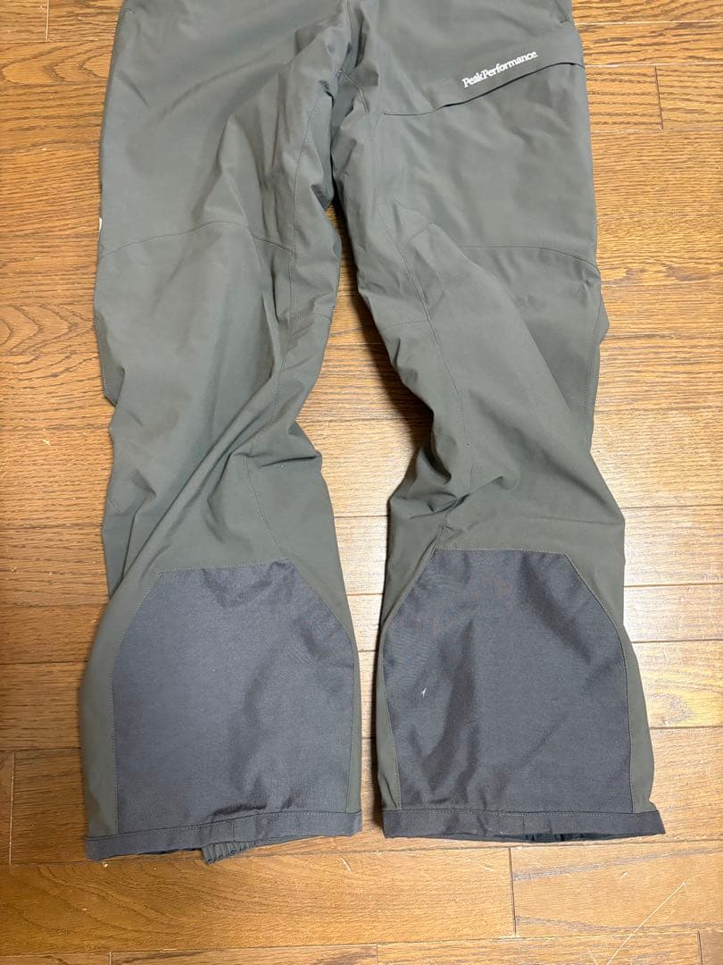 ピークパフォーマンス男性用 グレー