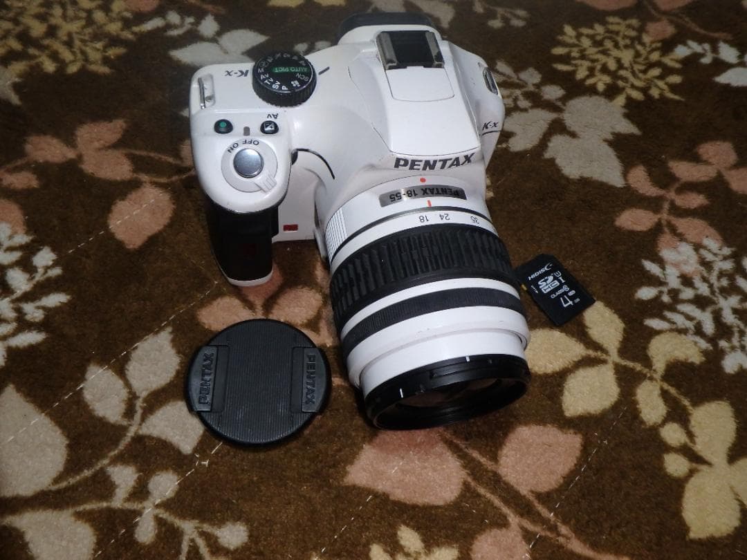 動作品 PENTAX K-X デジタル一眼 18-55mmレンズ付き 乾電池駆動