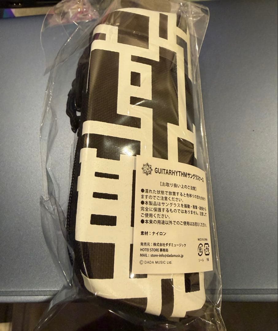 布袋寅泰 サングラスケース アクリルバングル