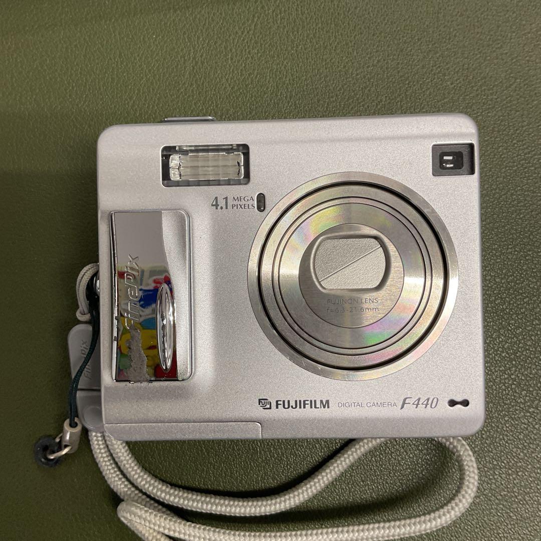 A6684 Fujifilm FinePix F440 デジタルカメラ